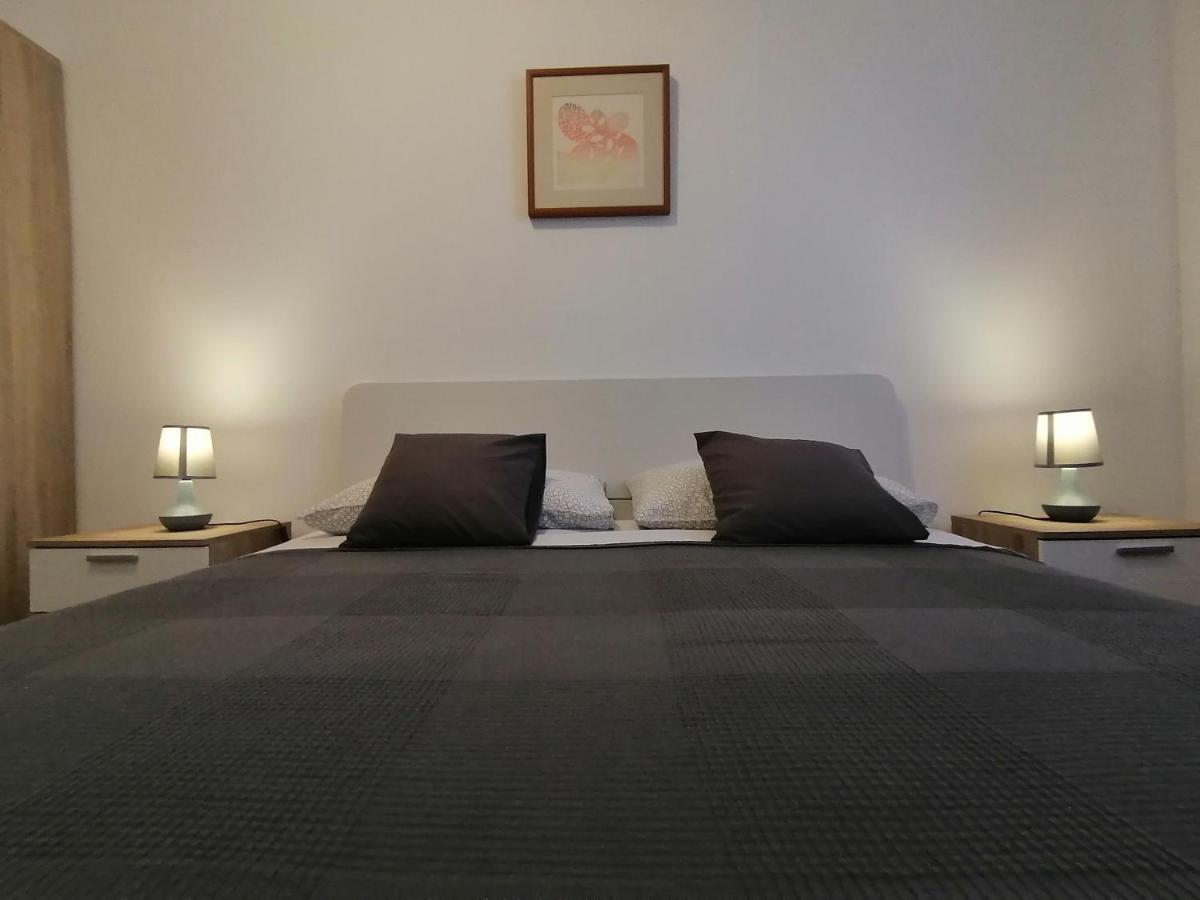 Holiday Apartment Dunja Пула Екстериор снимка